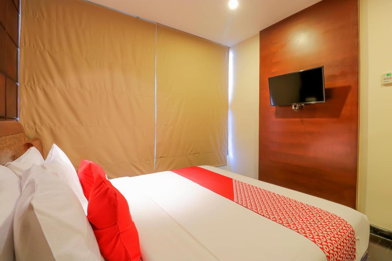 Capital O 2114 Grand Jimbaran Boutique Hotel Eksteriør billede